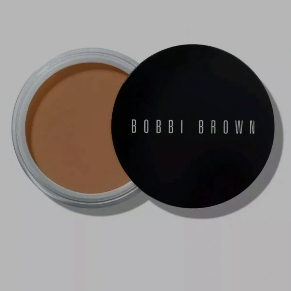 Bobbi Brown Retouching Loose Powder - Brown Brand new in box